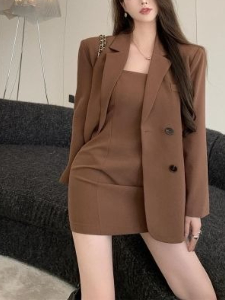 Jesienno-zimowy brązowy elegan – Winter Clothing Ladies recenzja i cena