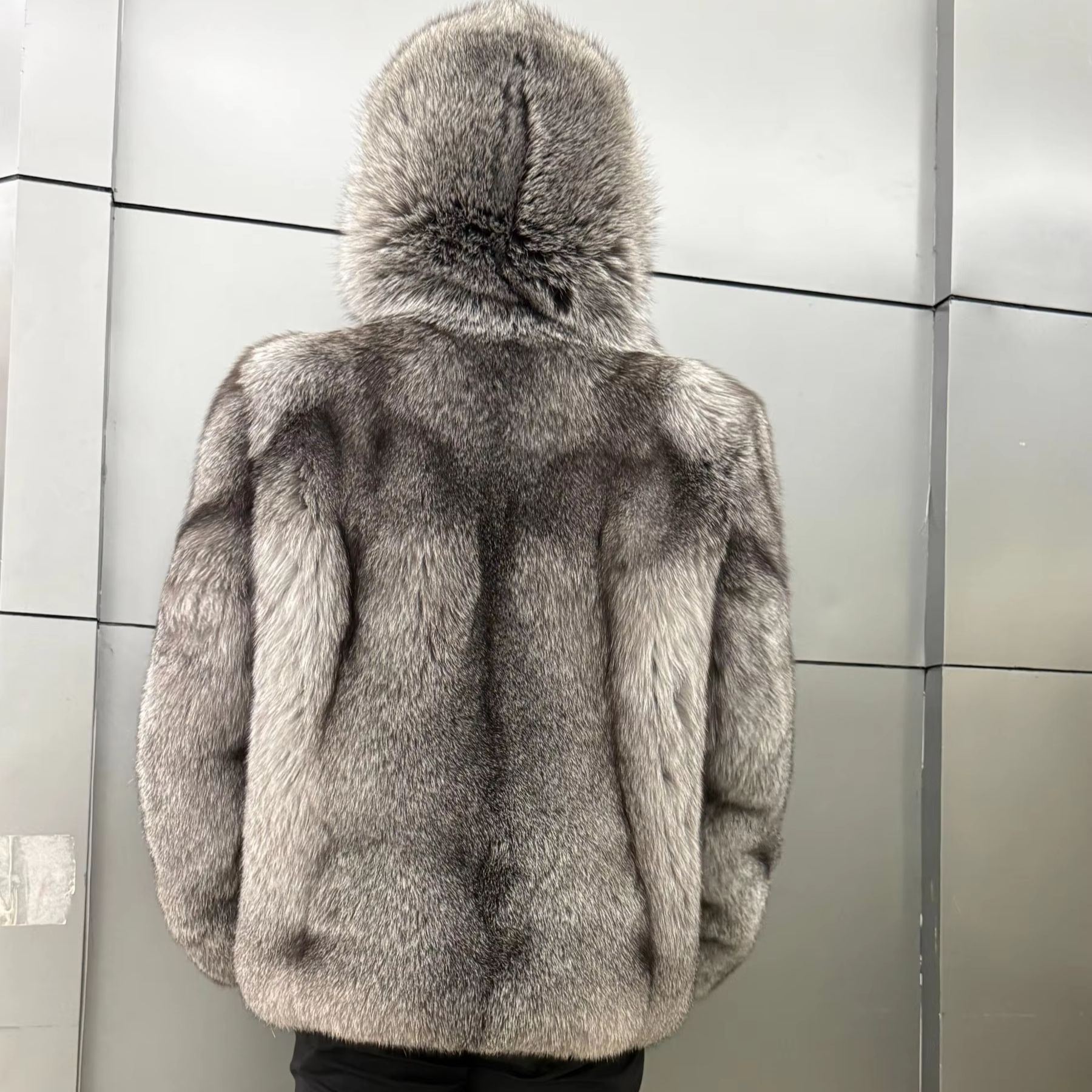 Luksusowe męskie kurtki i lekk – Winter Clothes Shop recenzja i cena